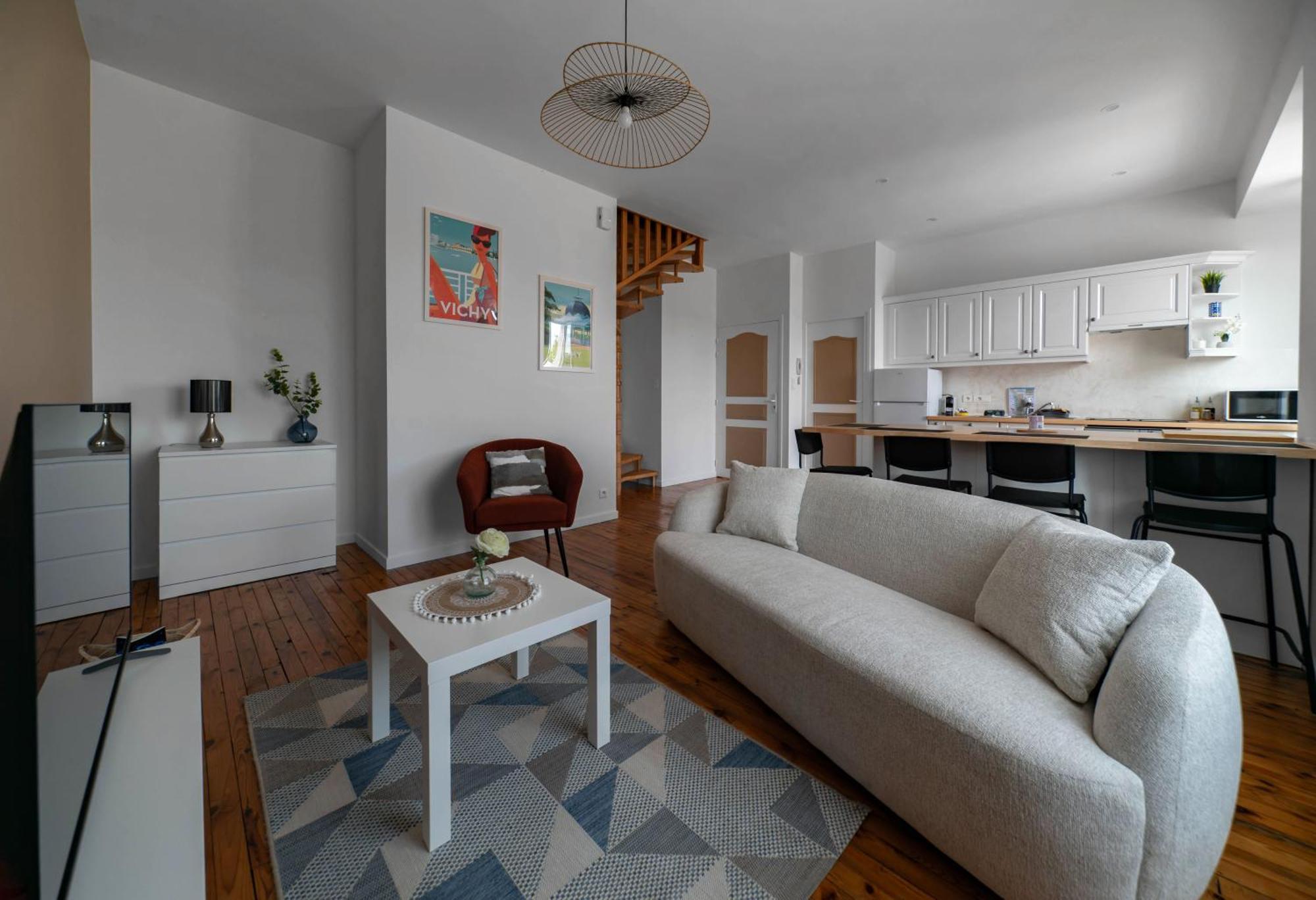 Le Grenet - Appartement Design En Duplex Vichy Buitenkant foto